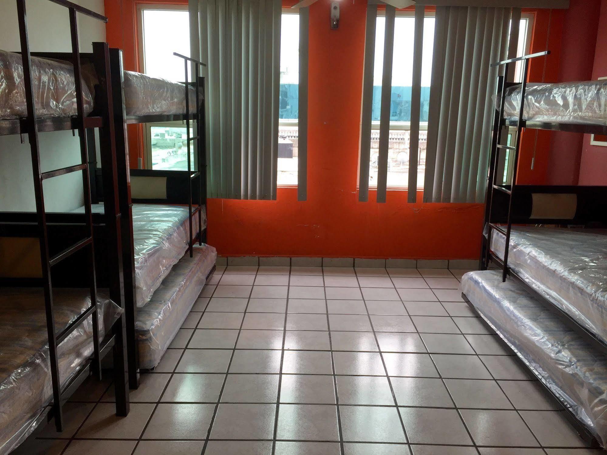 Hotel Soyforaneo Monterrey Extérieur photo