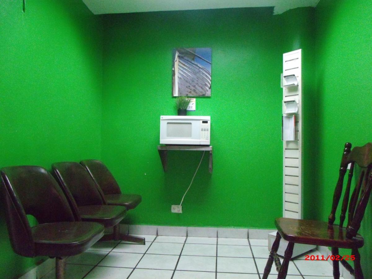 Hotel Soyforaneo Monterrey Extérieur photo