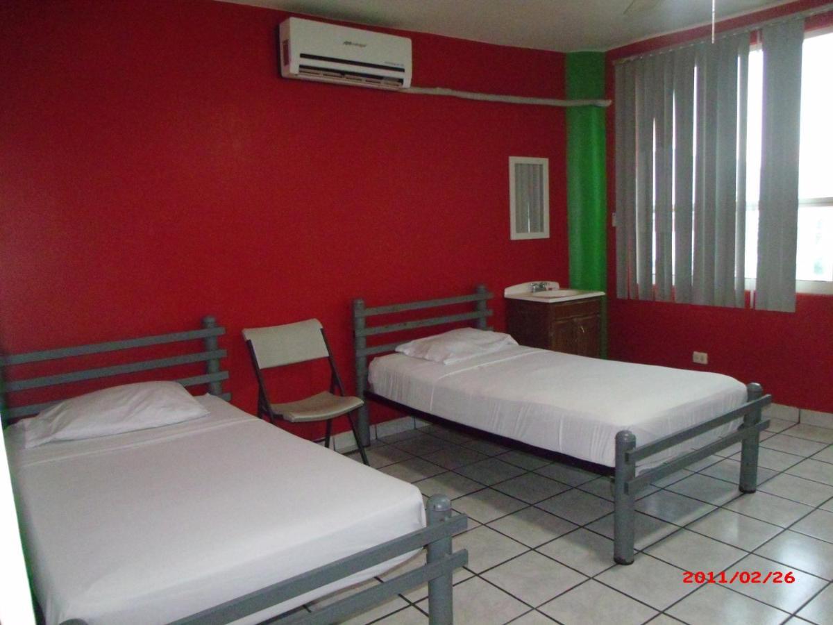 Hotel Soyforaneo Monterrey Extérieur photo