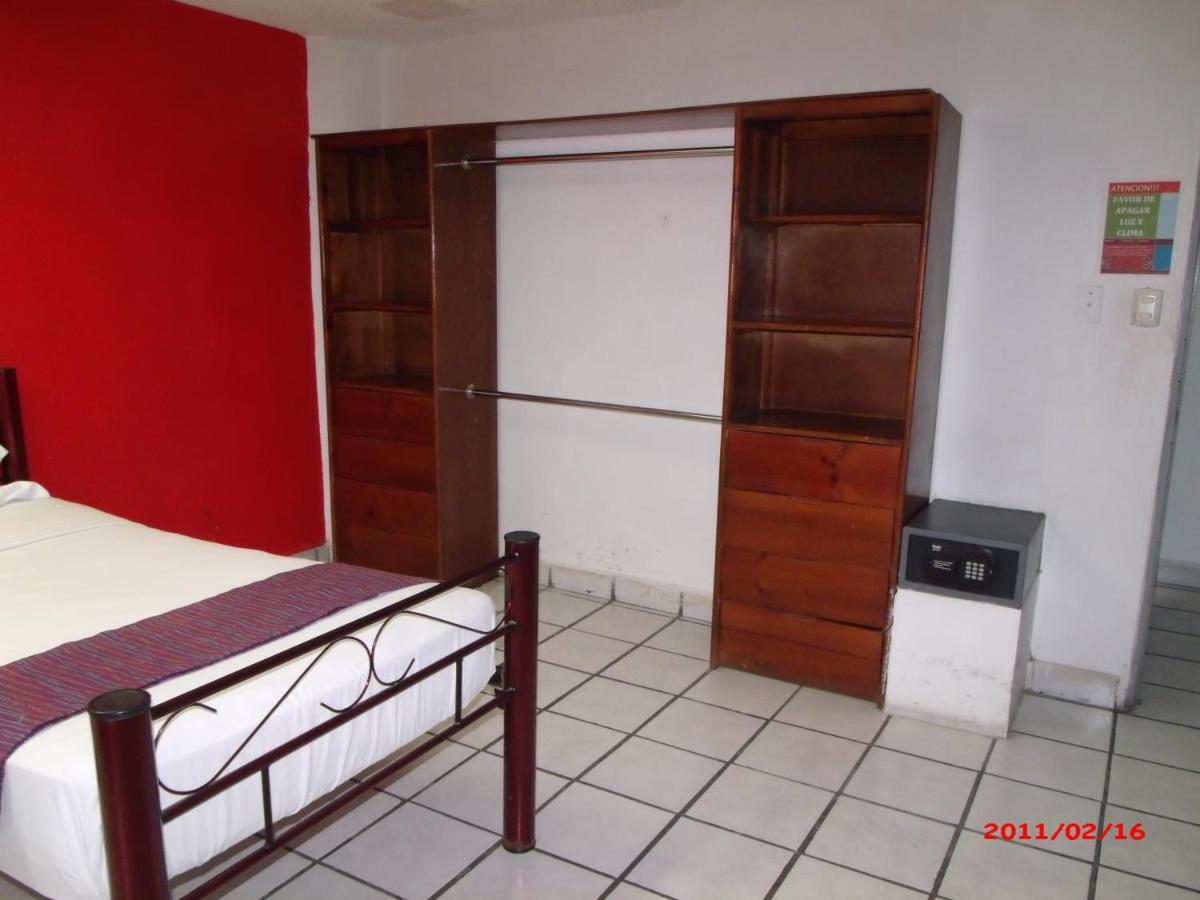 Hotel Soyforaneo Monterrey Extérieur photo
